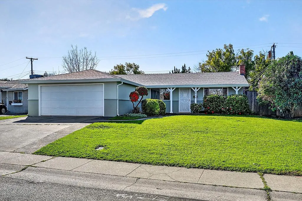 2914 Weston Way photo 1