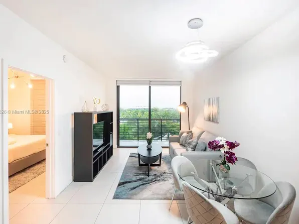 5350 Northwest Blvd #84, Miami, FL 33126