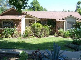 13543 Haynes St, Valley Glen, CA 91401