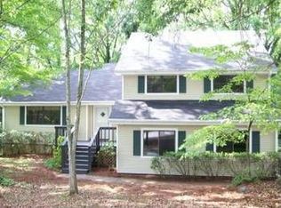 560 Tollwood Dr, Roswell, GA 30075