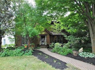 3230 Chadbourne Rd, Shaker Heights, OH 44120
