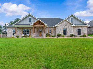 102 Sawtooth St, Enterprise, AL 36330