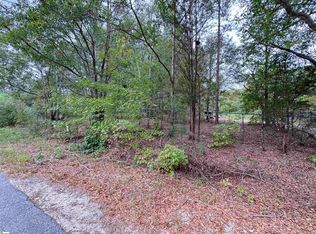 147 Circle Dr, Gray court, SC 29645