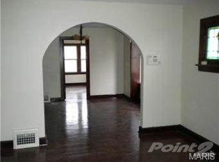8648 Burton Ave, Saint Louis, MO 63114