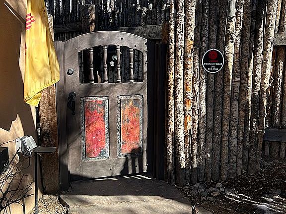 5th image of 405 Kit Carson Rd APT 19