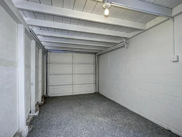 one-car garage