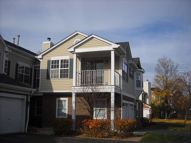 1st image of 927 Ann Arbor Ln