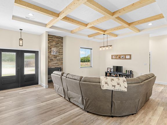 5th image of 105 Timberview Drive