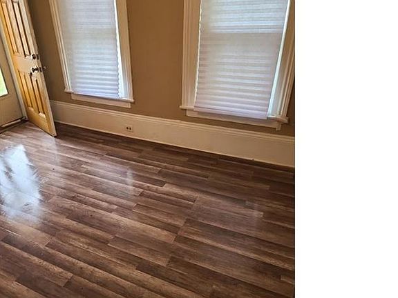 5th image of 6234 Hinde Ave