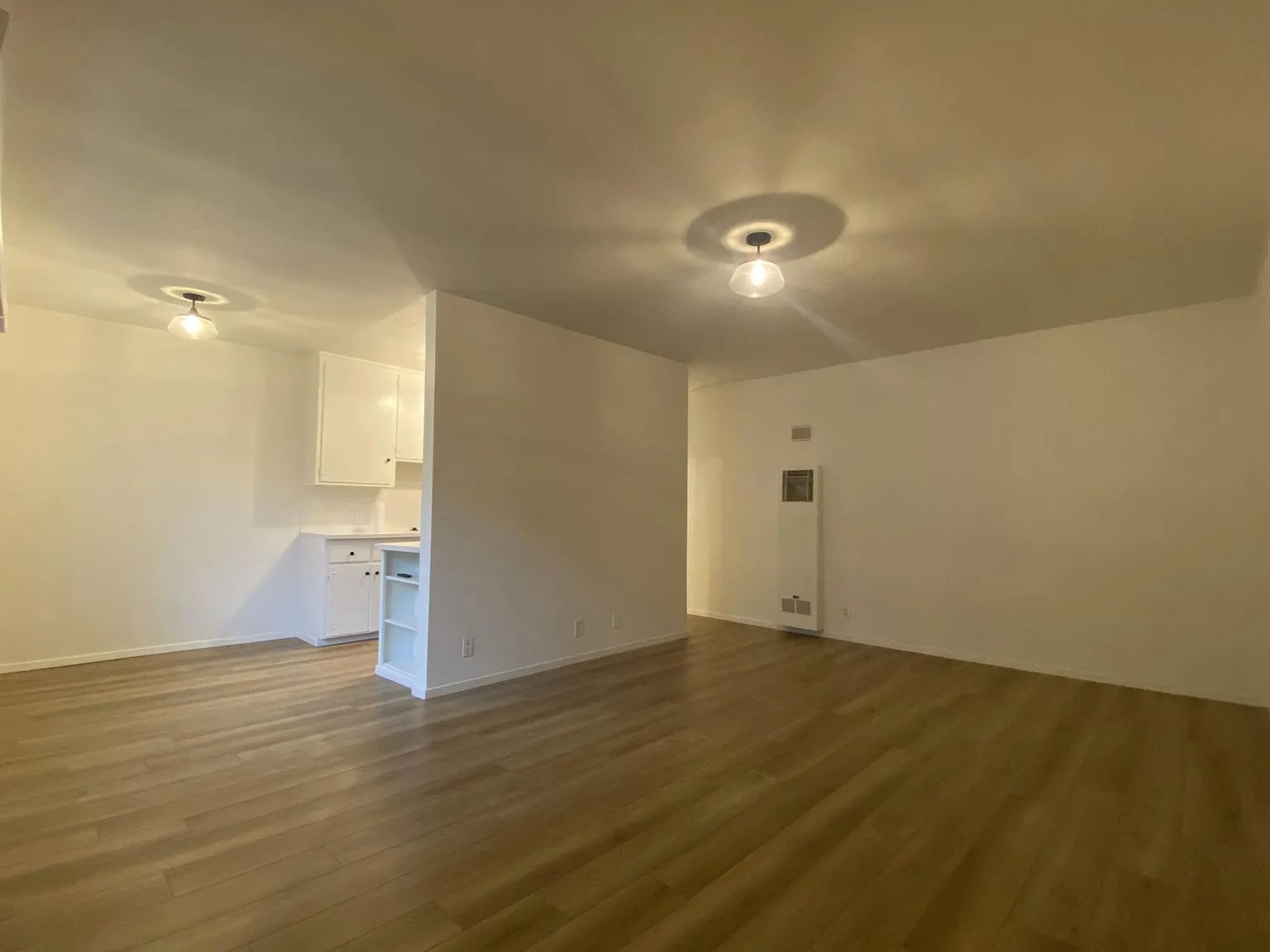 1 bed, 600 sqft, $2,800 — Photo 3