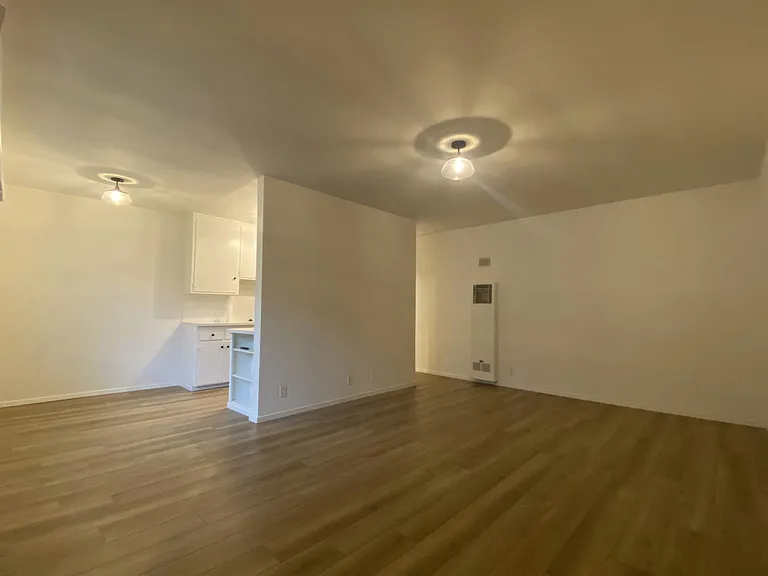 1241 Amherst Ave #8 — Photo 3
