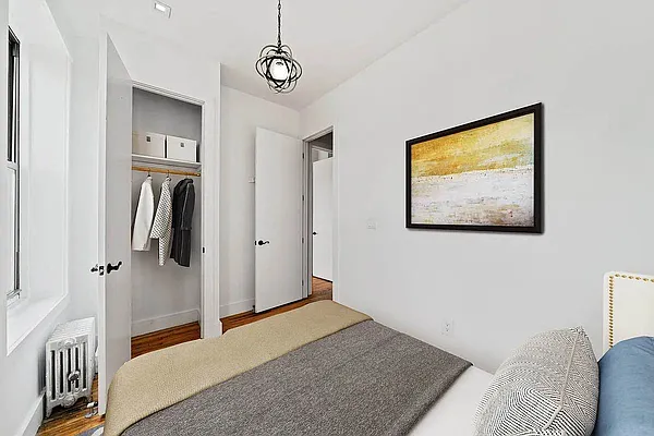 Rented by Vector New York, LLC | media 12