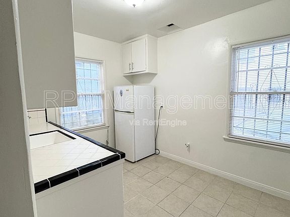 4th image of 5404 La Mirada Ave APT 5