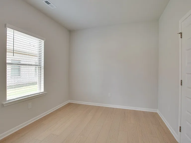 115 Clift Creek Dr — Photo 18