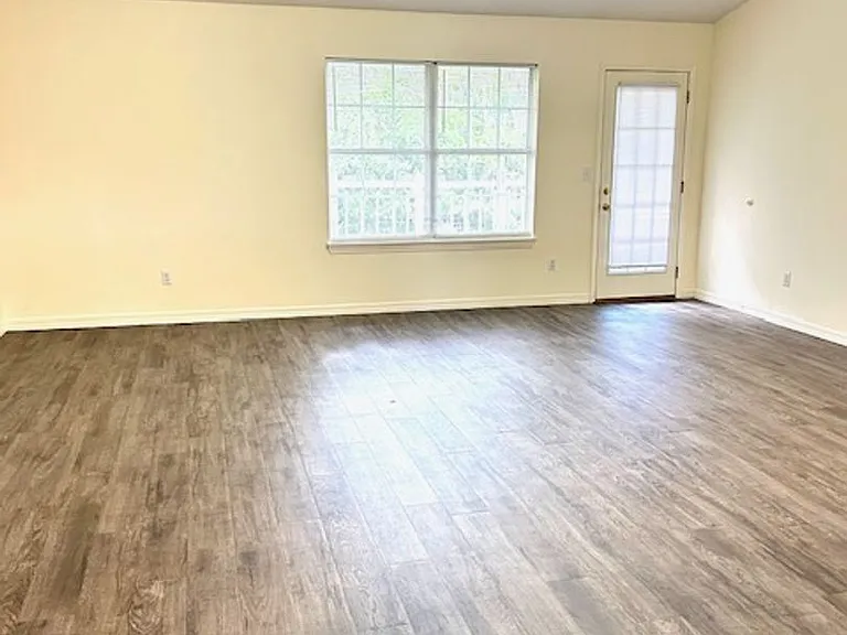 1194 Fort Smith Blvd — Photo 10