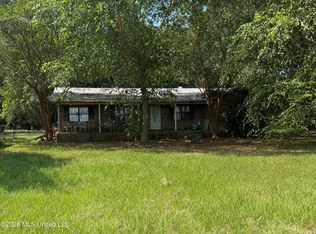 119 Elbert Stringer Ln, Lucedale, MS 39452