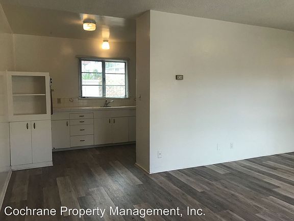 5th image of 106 W Mason St APT E