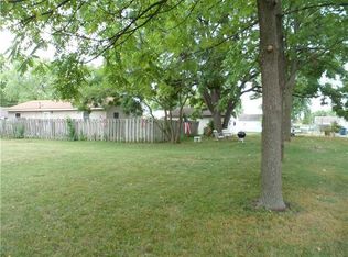 1021 E 8th St, Greenfield, IN
