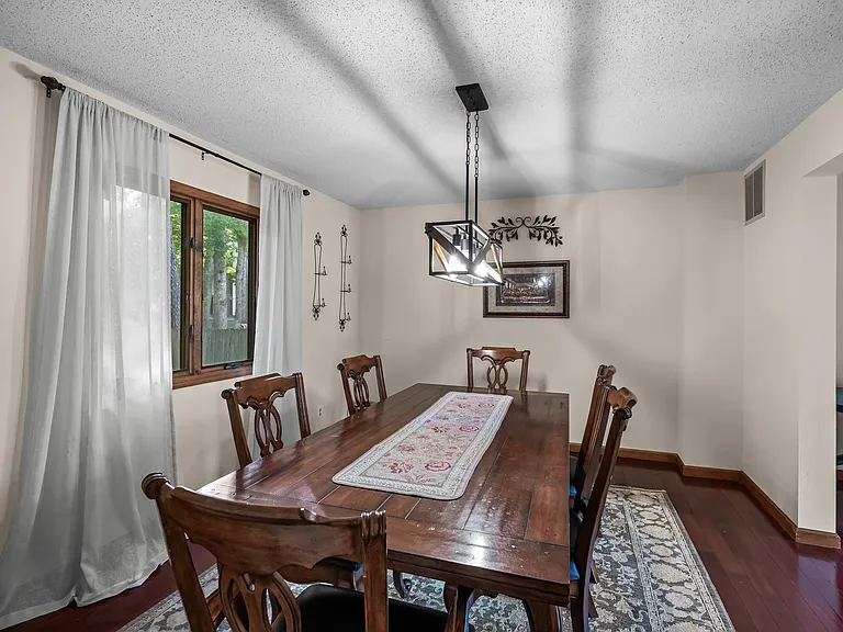 64 Lady Diana Cir — Photo 9
