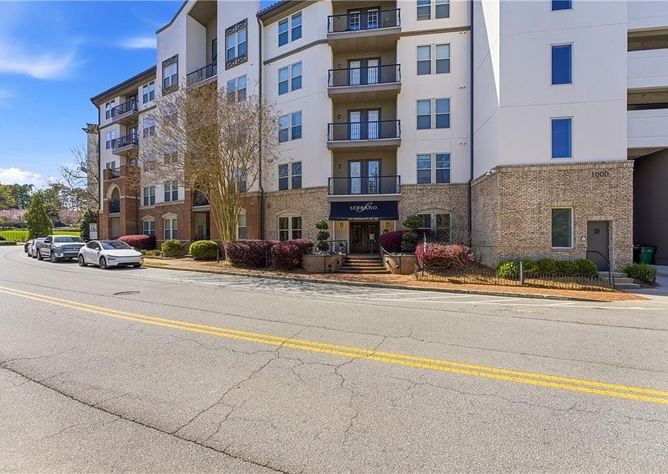 1st image of 901 Abernathy Rd NE APT 2190