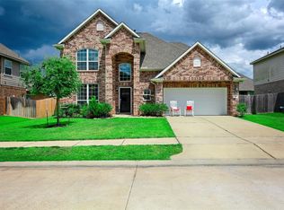 266 Little Dog Dr, Montgomery, TX 77356