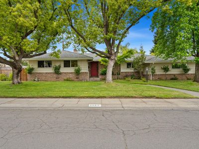 6085 Annrud Way, Sacramento, CA, 95822
