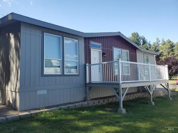 605 N Almon St Space 9, Moscow, ID 83843