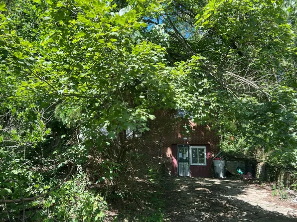 256 McCombs Rd, Venetia, PA 15367