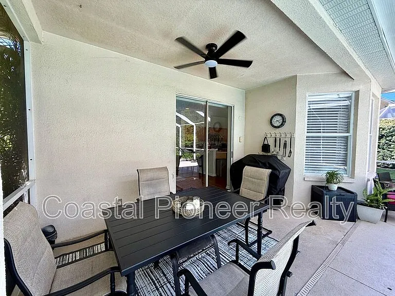 11113 Avery Oaks Dr — Photo 46