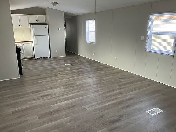 2nd image of 500 W Payton St Lot 55