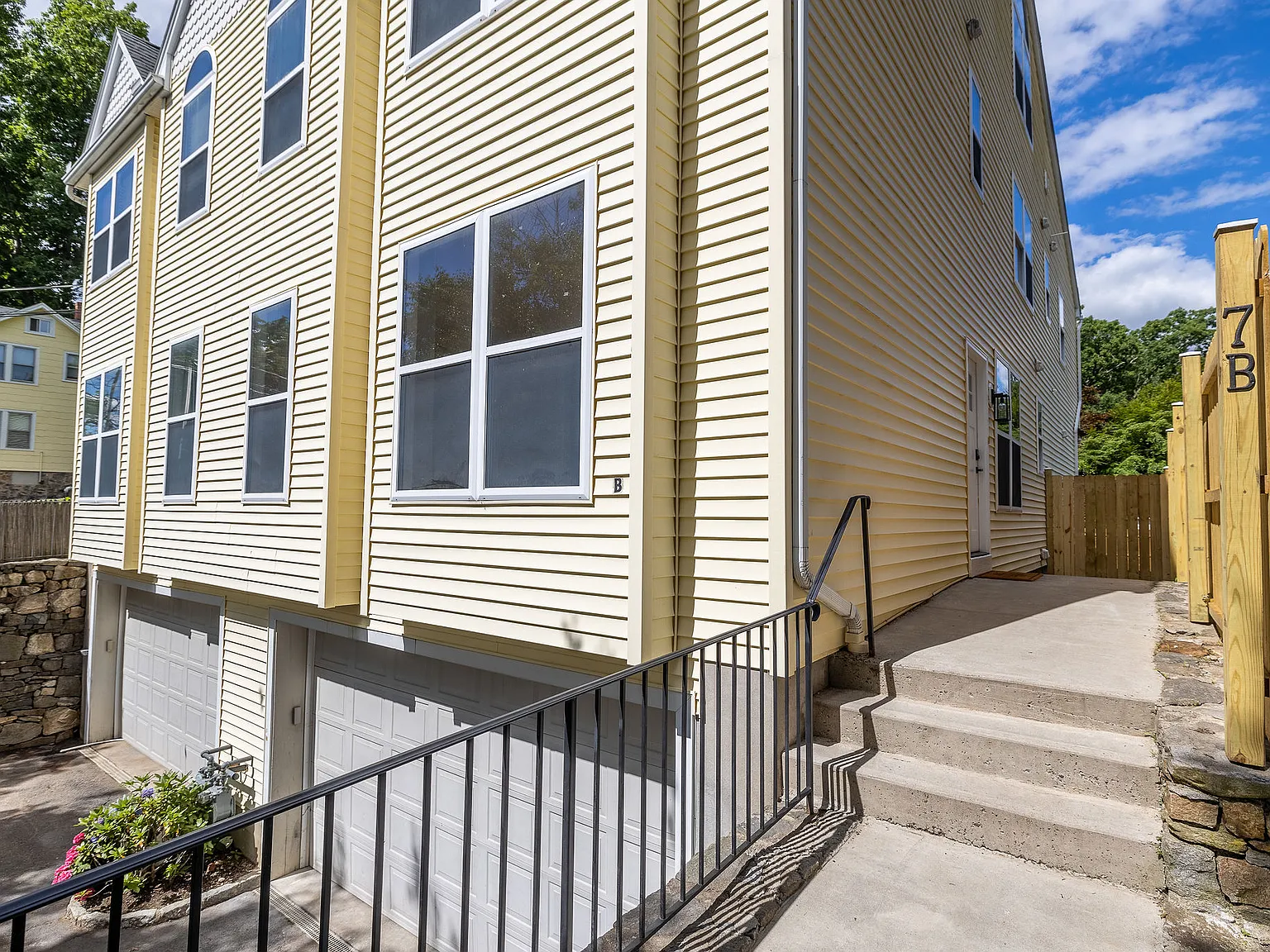 4 bed, 3000 sqft, $5,700 — Photo 4