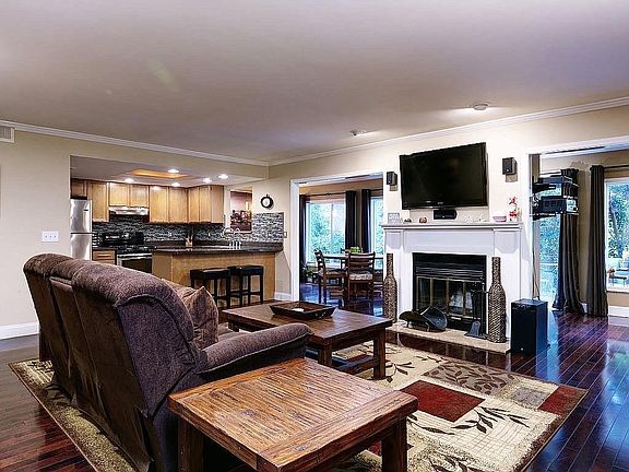 3rd image of 11 Rumson Ct SE