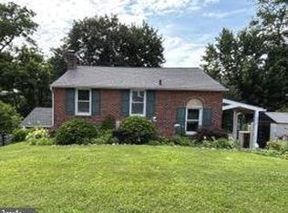 5117 Pontiac Rd, Drexel Hill, PA 19026