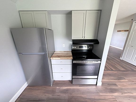 2nd image of 472 N Burkhart Rd #472