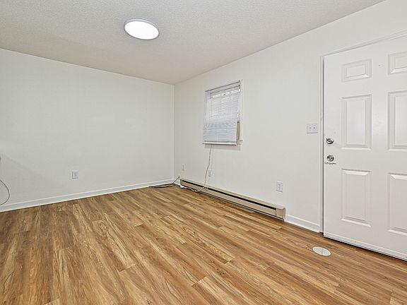 4th image of 220 McDade Rd