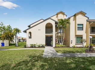 8565 Charter Club Cir Unit 6, Fort Myers, FL 33919