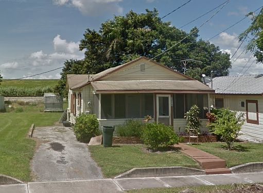 1st image of 12315 Lakeshore Dr