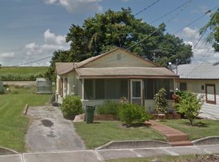 12315 Lakeshore Dr, Canal Point, FL 33438
