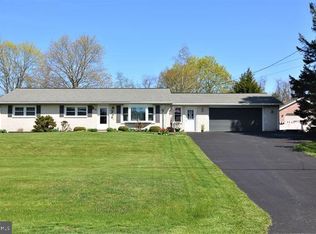 1354 Kiner Blvd, Carlisle, PA 17015