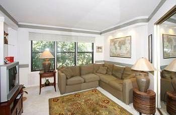 5th image of 817 N Auburn Woods Dr