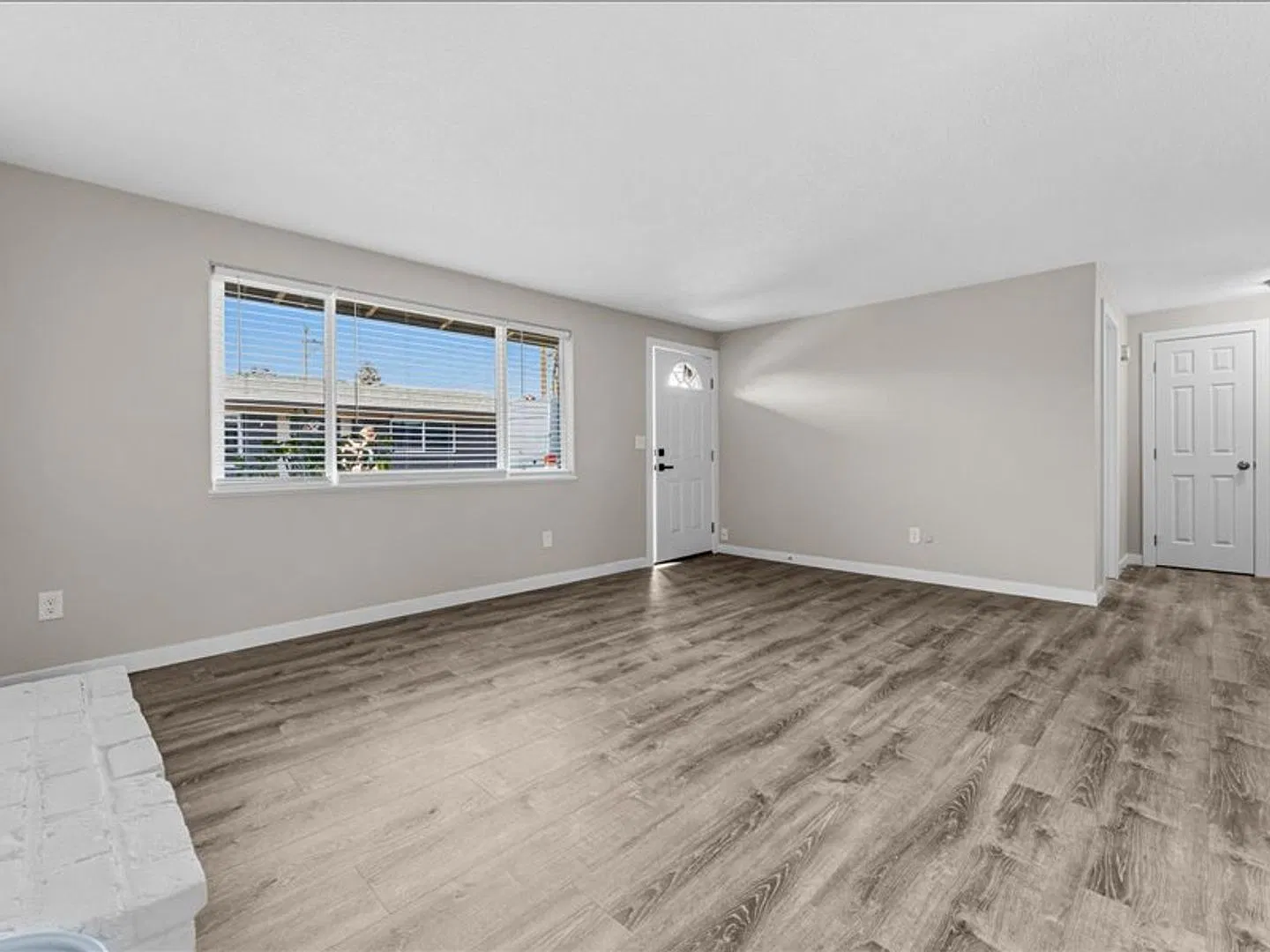 Brand New Remodeled 2-Bedroom Apartment Home in Walkable Fo-Po! $1,750 — Photo 4