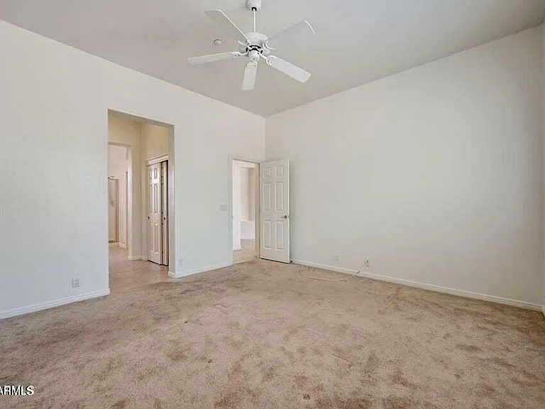 7585 E Balao Dr — Photo 20