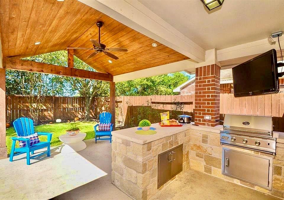 1st image of 18119 June Oak St