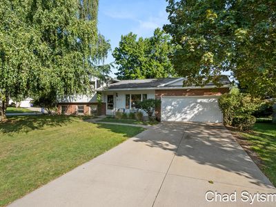 1827 Millbrook St SE, Grand Rapids, MI, 49508
