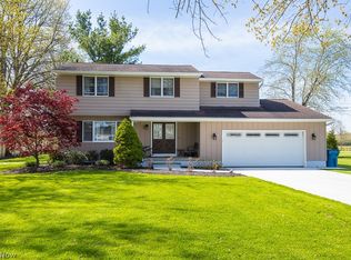 37763 Barres Rd, North Ridgeville, OH 44039