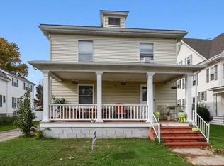 118 School St, Taunton, MA 02780