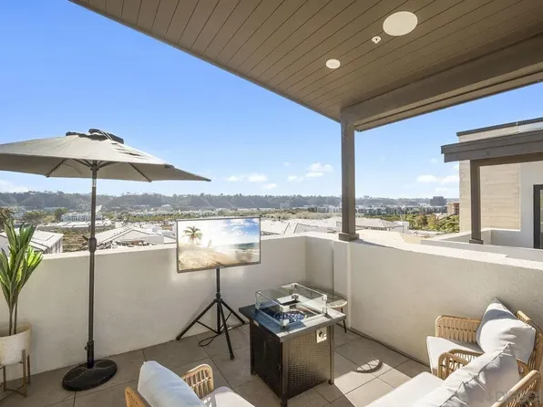 2868 Avella Cir, San Diego, CA 92108