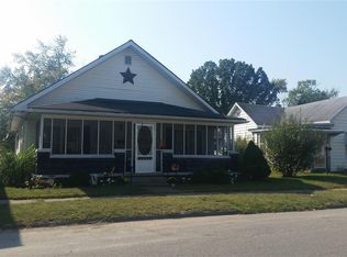 1403 W Walnut St, Washington, IN 47501