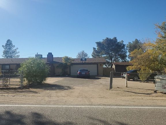 2nd image of 32766 Sylvan St