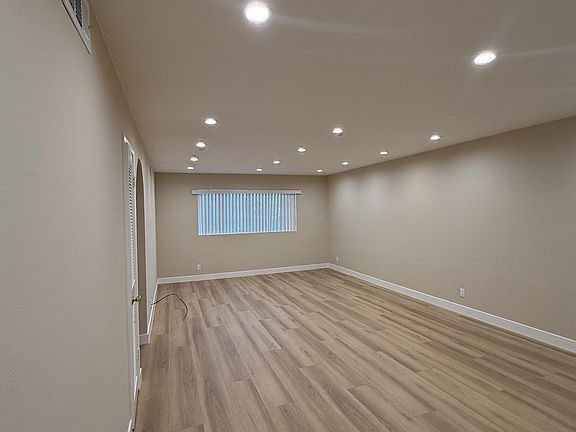 4th image of 810 W Dryden St APT 2